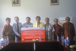 Uniku Terima Bantuan Program CSR BNI